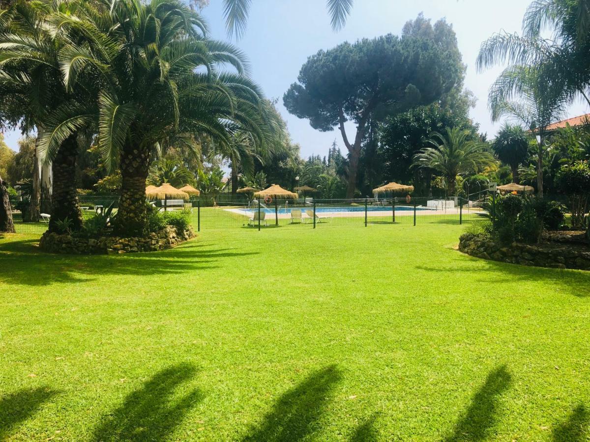 Puerto Banus Apartamento Boho Marbella Luaran gambar